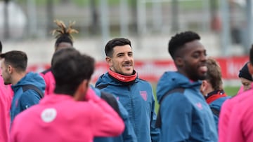 Yuri Berchiche se suma a la causa