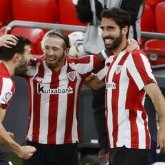 Raúl y Muniain, los superleones
