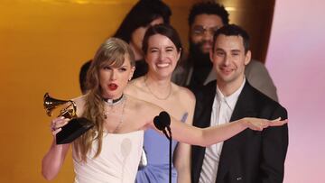 Taylor Swift accepts the award for Album of the Year for Midnights during the 66th Annual Grammy Awards in Los Angeles, California, U.S., February 4, 2024. REUTERS/Mike Blake