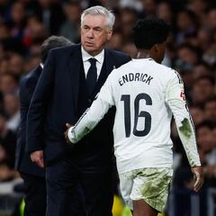 Ancelotti prepares his final throw of the Real Madrid dice