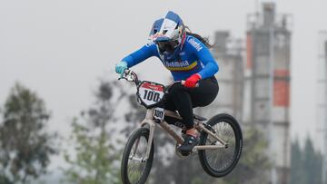 Mariana Pajón gana la medalla de oro en BMX en los Juegos Panamericanos Santiago 2023.