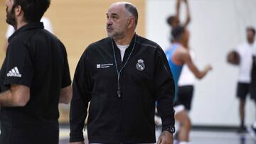 Laso, sobre Solari: "No me pongo en su pellejo, pero estaba jodido yo y no les entreno"