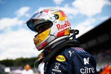 Red Bull reconoce la labor de Checo Pérez en la lucha por el título