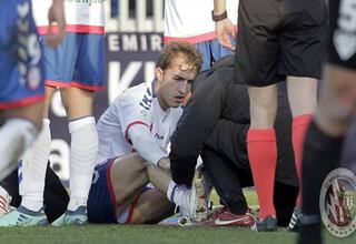 Rafa dice adiós a la temporada por rotura del tendón de Aquiles