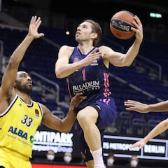 Alocén llama a la puerta