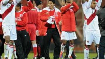 Perú queda a un paso de la clasificación