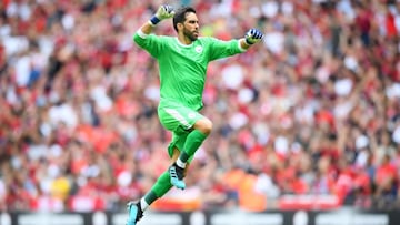 LONDON, ENGLAND - AUGUST 04: Claudio Bravo of Manchester City celebrates his team's first goal during the FA Community Shield match between Liverpool and Manchester City at Wembley Stadium on August 04, 2019 in London, England. (Photo by Clive Mason/