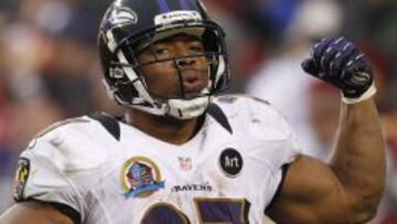 Ray Rice, suspendido por pegar brutalmente a su mujer.