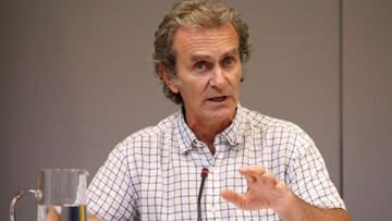 Fernando Sim車n avisa sobre un posible regreso de las restricciones