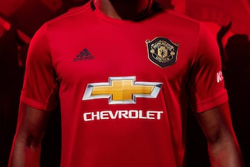 El jersey adidas conmemorativo de Manchester United, en imágenes