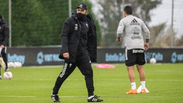 Eduardo Coudet durante un entrenamiento del Celta.