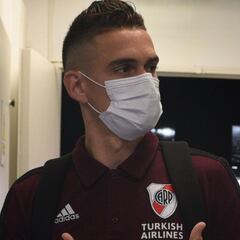 ¿Santos Borré, lejos de River Plate? La Premier sería su destino