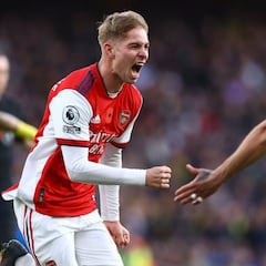 Southgate premia a Smith-Rowe