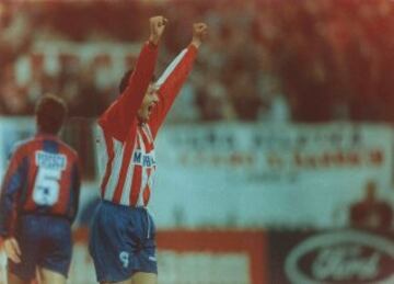 9 de diciembre de 1995. Penev anotó dos goles y el Atlético gano 3-1.