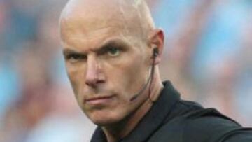 El inglés Howard Webb dirigirá el encuentro entre el Oporto y el Atlético.