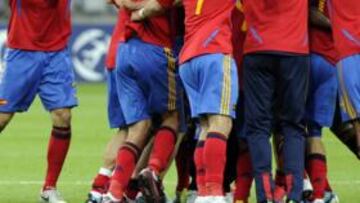 <b>UNA PIÑA. </b>La Sub-21 ha rendido en Dinamarca y se ha clasificado para Londres. Ellos serán los que tengan el premio en los Juegos.