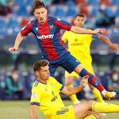 Levante y Cádiz despiden el curso con un emapte