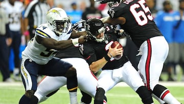 ATLANTA, GA - OCTOBER 23: Matt Ryan #2 of the Atlanta Falcons is sacked by Melvin Ingram #54 of the San Diego Chargers at the Georgia Dome on October 23, 2016 in Atlanta, Georgia.   Scott Cunningham/Getty Images/AFP
 == FOR NEWSPAPERS, INTERNET, TELCOS &amp; TELEVISION USE ONLY ==