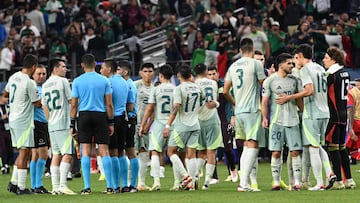 Mexico players celebrate their win during the Concacaf Nations League semi-final football match between Mexico and Panama at the AT&T stadium in Arlington, Texas, March 21, 2024. (Photo by Orlando SIERRA / AFP)