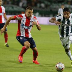 Ruiz y Henríquez no estarán ante Huracán por precaución