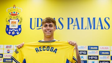 Jeremía Recoba no esconde su ambición: “Deseo terminar la temporada con un abrazo y en Primera”