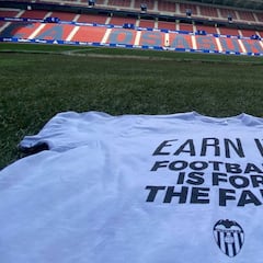 Camisetas con mensaje en la Liga: "Ganároslo, el fútbol es de los aficionados"