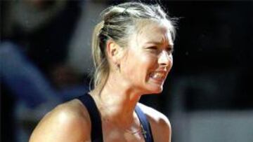Sharapova supera a Venus y accede a semifinales