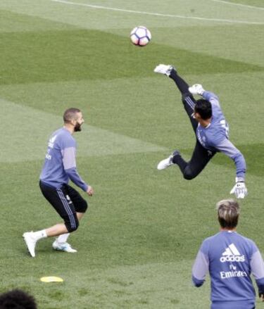 Benzema y Keylor Navas. 
