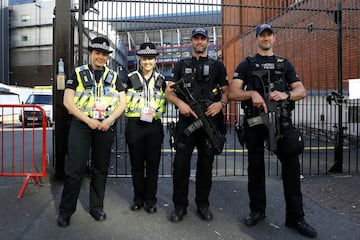 Ambientazo y seguridad en Cardiff