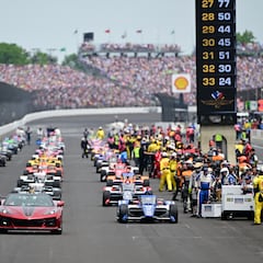 Fans divided on Jewel’s take on national anthem at Indy 500