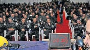 Fernando Alonso estuvo muy colaborador, simpático y cercano a todos.