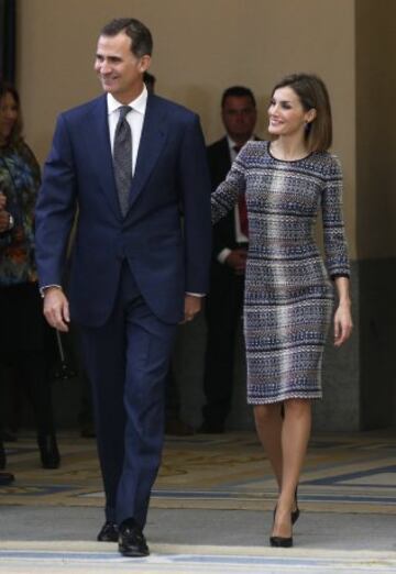 Los Reyes de España, Felipe y Letizia, durante la ceremonia de entrega de los Premios Nacionales del Deporte 2014.