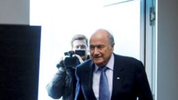 Blatter: "Habrá que buscar una alternativa a las repescas"