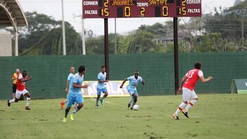 Jaguares y Santa Fe en el empate sin goles por el juego de ida de los cuartos de final de la Liga &Aacute;guila II-2017