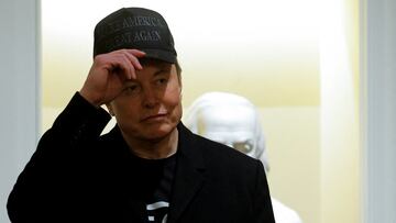 Más de 300,000 personas han firmado una petición para revocar la ciudadanía y pasaporte canadiense de Elon Musk.