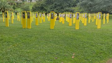 Imagen del Tour de Géants en Pau, con monolitos de todos los ganadores del Tour de Francia.