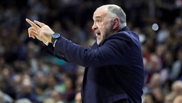 GRAF2102. MADRID, 23/12/2018.- El entrenador del Real Madrid Pablo Laso durante el partido de la decimotercera jornada de Liga que disputa su equipo contra el UCAM Murcia en el Wizink Center de Madrid. EFE/ JuanJo Martin