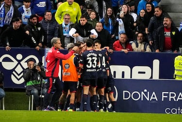 El extremo del Deportivo vuelve a estar en boca de todos tras una nueva exhibición y unas declaraciones que en las que parece que deja abierta la puerta a una posible salida. En el partido ante el Málaga volvió a liderar a su equipo con un nuevo gol y una lambretta que hizo recordar a Djalminha.
 
