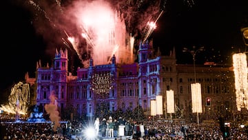Inauguración de la iluminación navideña, en la plaza de Cibeles, a 22 de noviembre de 2025, en Madrid (España). Más de 13 millones de luces LED iluminan este año 240 puntos de la ciudad repartidos por 21 distritos.
22 NOVIEMBRE 2025;ILUMINACIÓN;INAUGURACIÓN;NAVIDAD;LUCES;LED;DECORACIÓN NAVIDEÑA;ACTUACIÓN;
Carlos Luján / Europa Press
22/11/2025