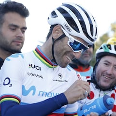 Valverde se estrena de arcoíris en la Fiesta de la Bici