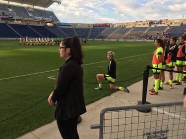 US Soccer obliga a respetar el himno nacional