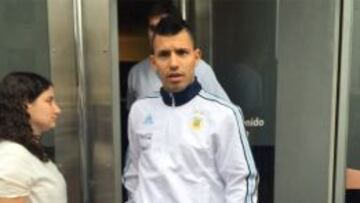 Ag&uuml;ero, tras someterse a las pruebas m&eacute;dicas