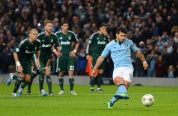 Partido con menos goles que el anterior, acabó en tablas. 1-1.
Arbeloa fue expulsado por el penalti que provocó el empate inglés. Gol de Agüero.