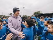 Allianz y su compromiso social: la acción para 100 niños celebrada en la Toni Kroos Academy