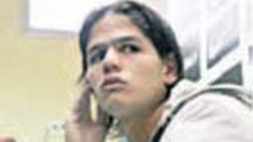 Zé Castro puede salir.