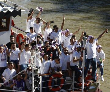 La fiesta en el río Pisuerga.