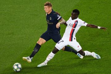 Kroos y Gueye.