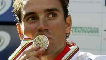 <b>SABE A ORO</b> Valverde se mostró muys satisfecho porque tanto él como su equipo dieron todo durante la carrera.