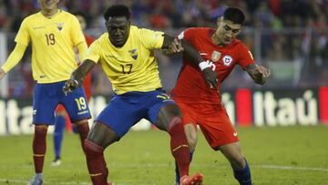 Tucu Hernández jugó ayer ante Ecuador.
