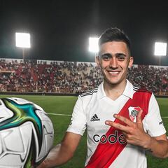 Pablo Solari es letal en su nueva faceta: ¡qué triplete!